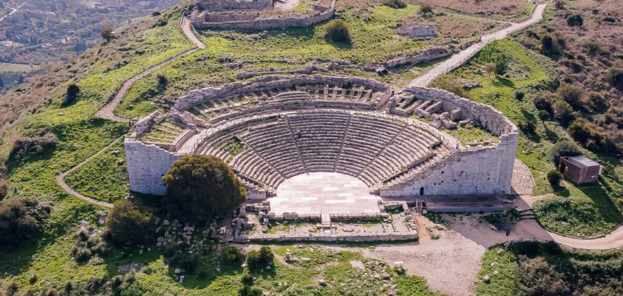 Tempio e Teatro di Segesta